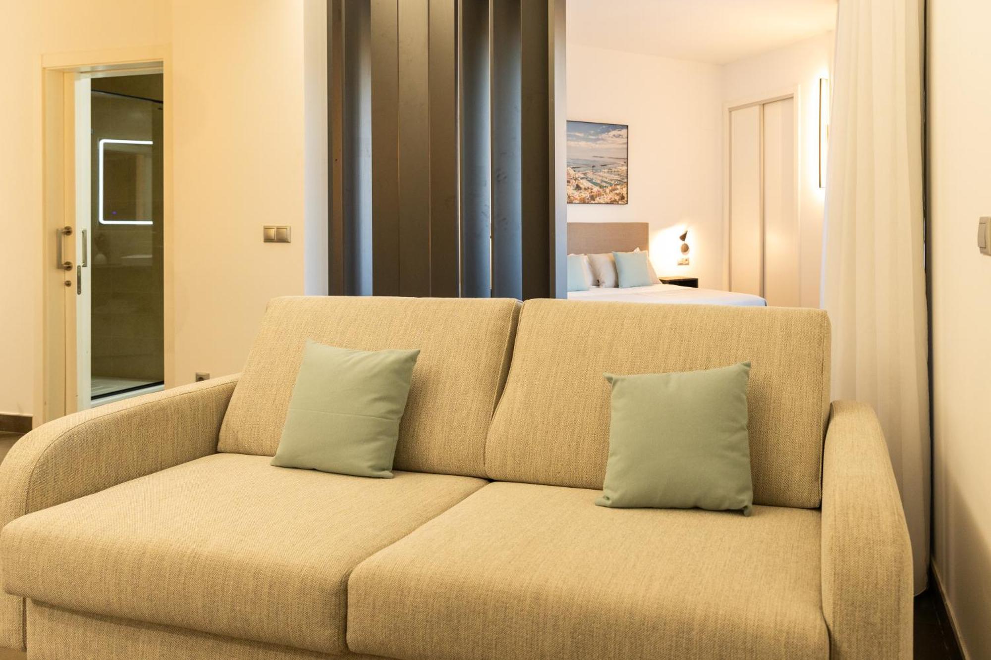 Guillman Suites Аликанте Экстерьер фото
