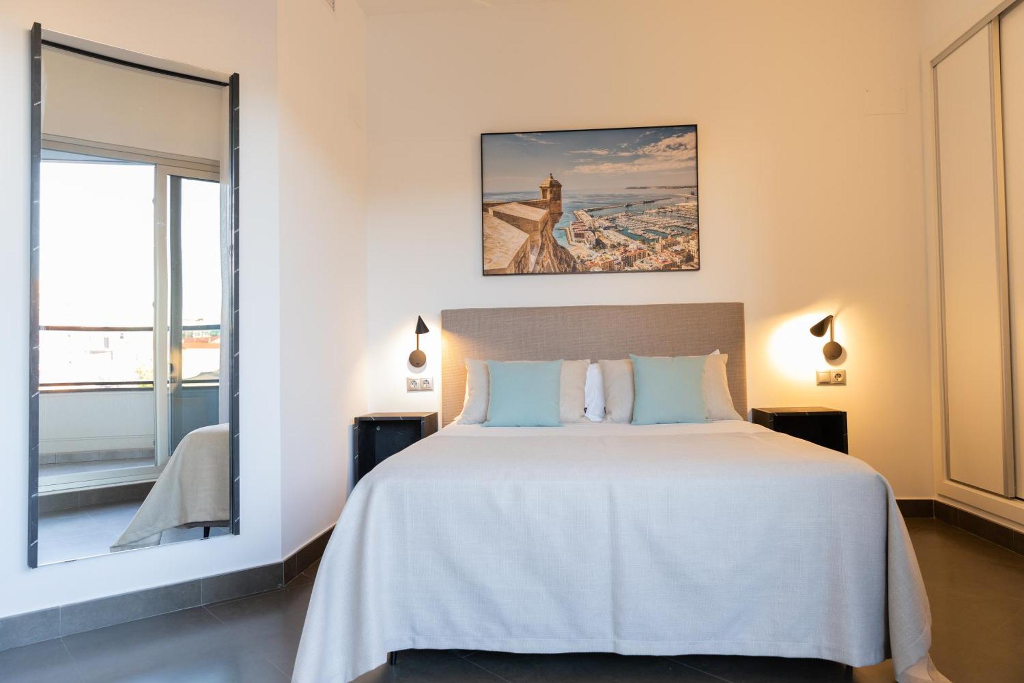 Guillman Suites Аликанте Экстерьер фото