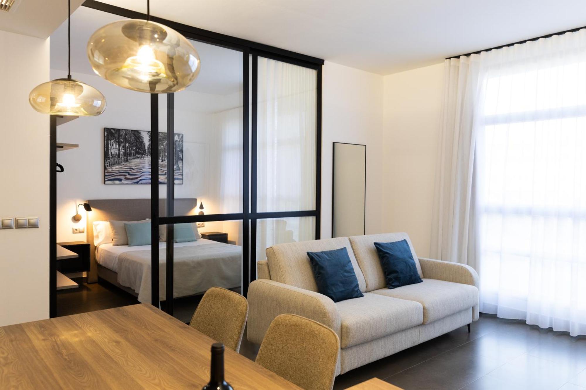 Guillman Suites Аликанте Экстерьер фото