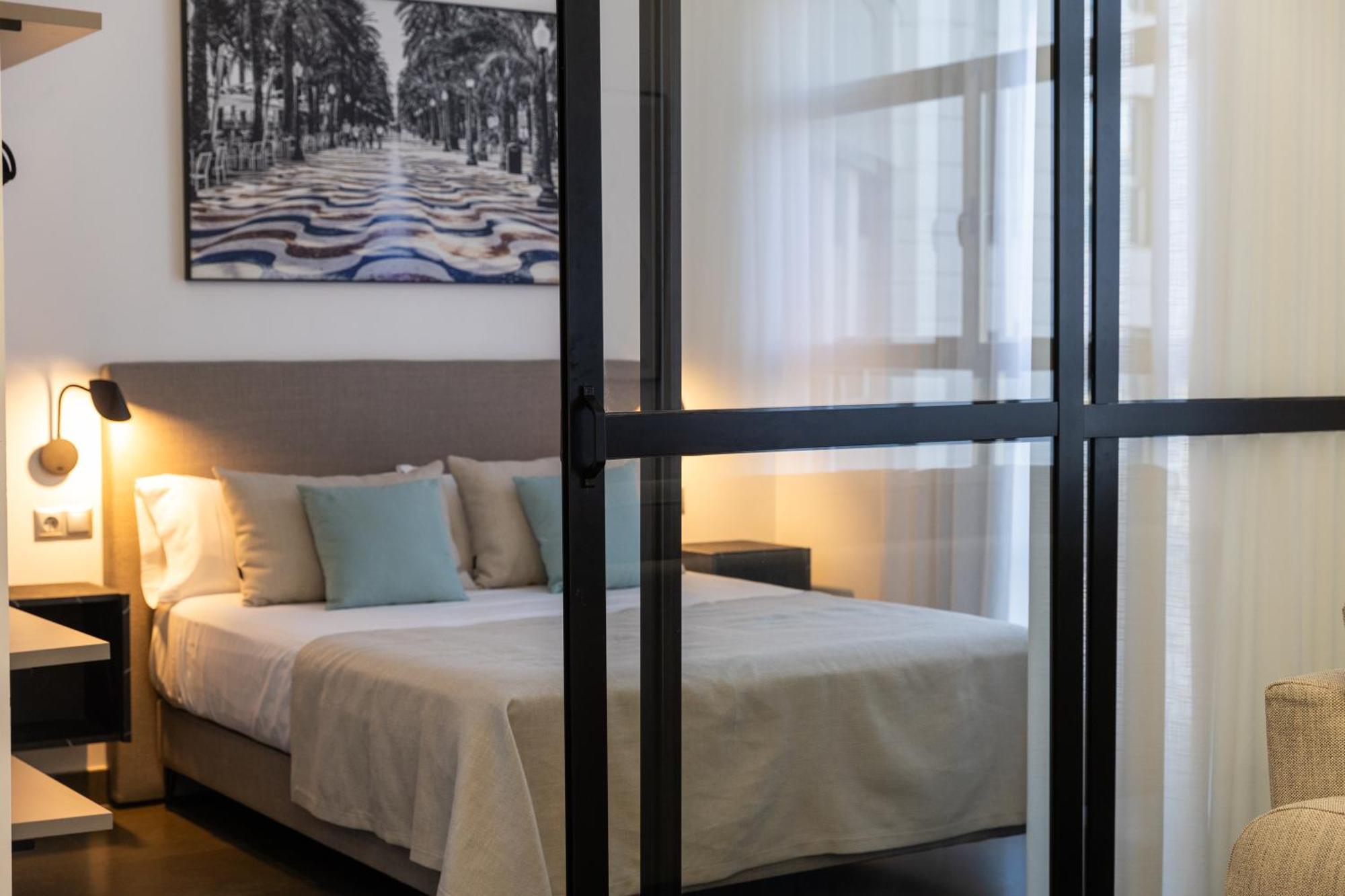 Guillman Suites Аликанте Экстерьер фото