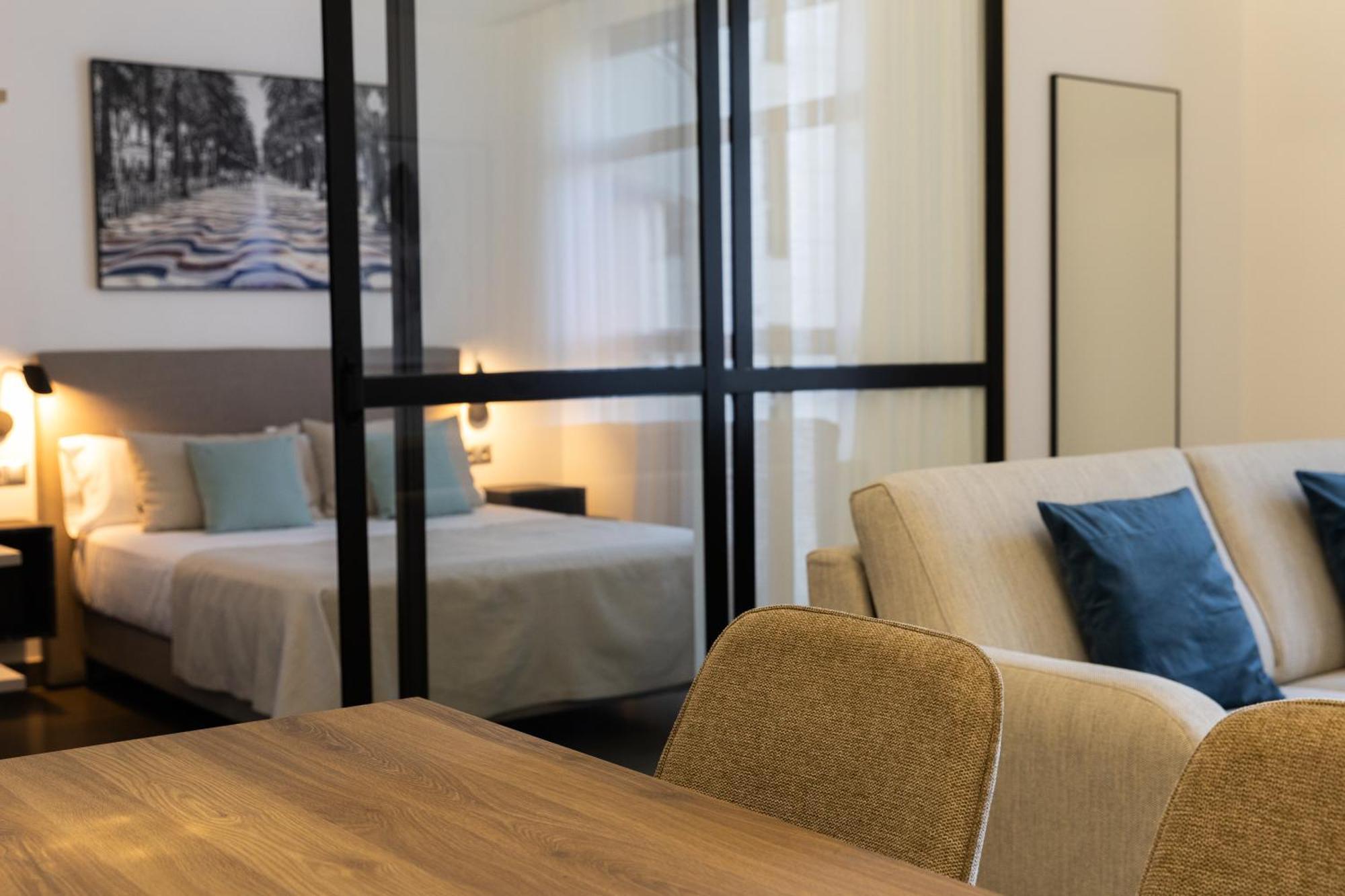 Guillman Suites Аликанте Экстерьер фото