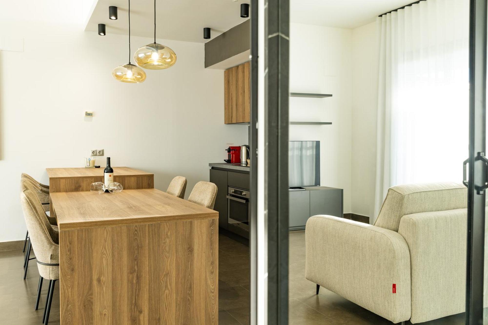 Guillman Suites Аликанте Экстерьер фото