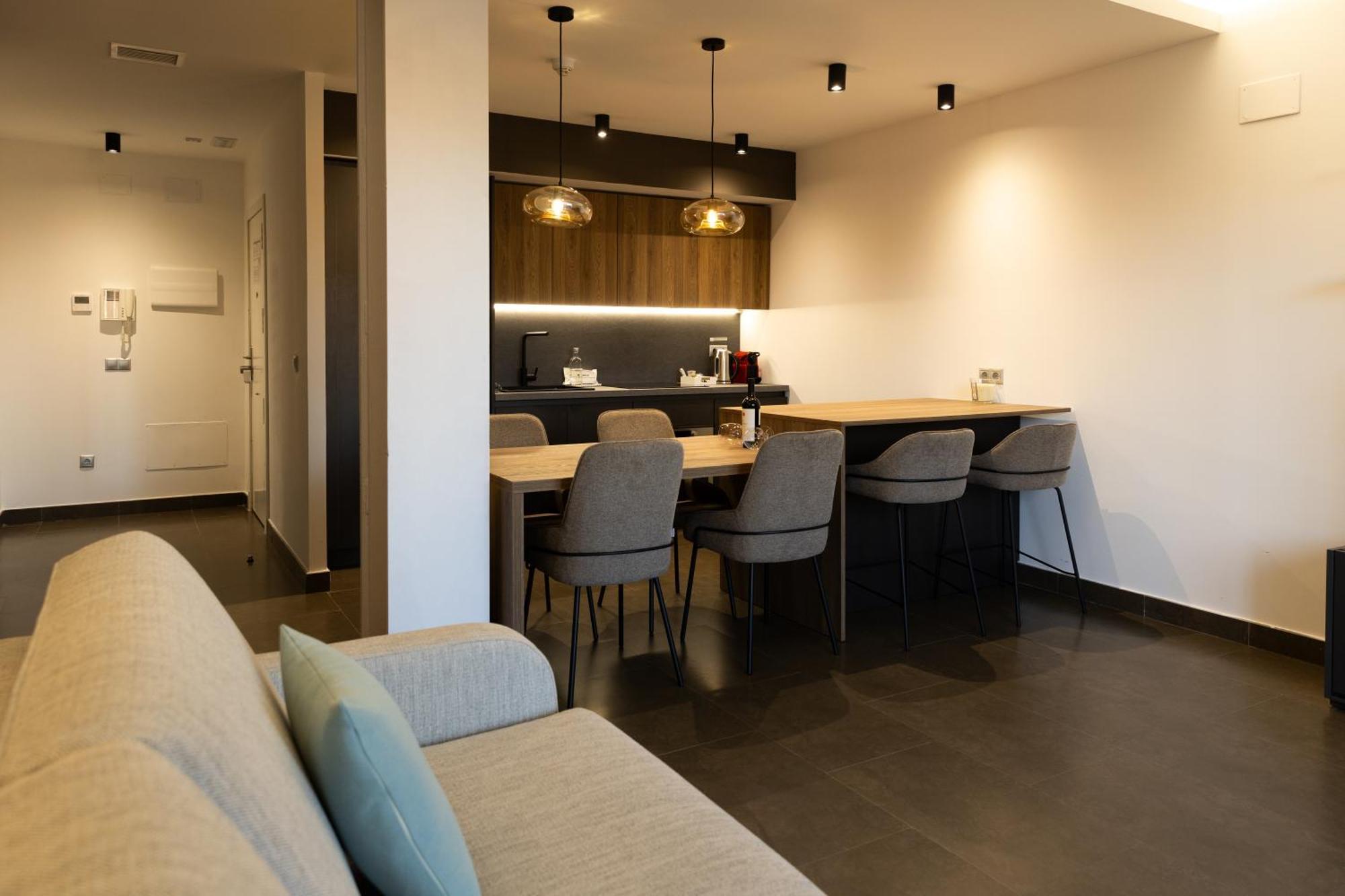 Guillman Suites Аликанте Экстерьер фото