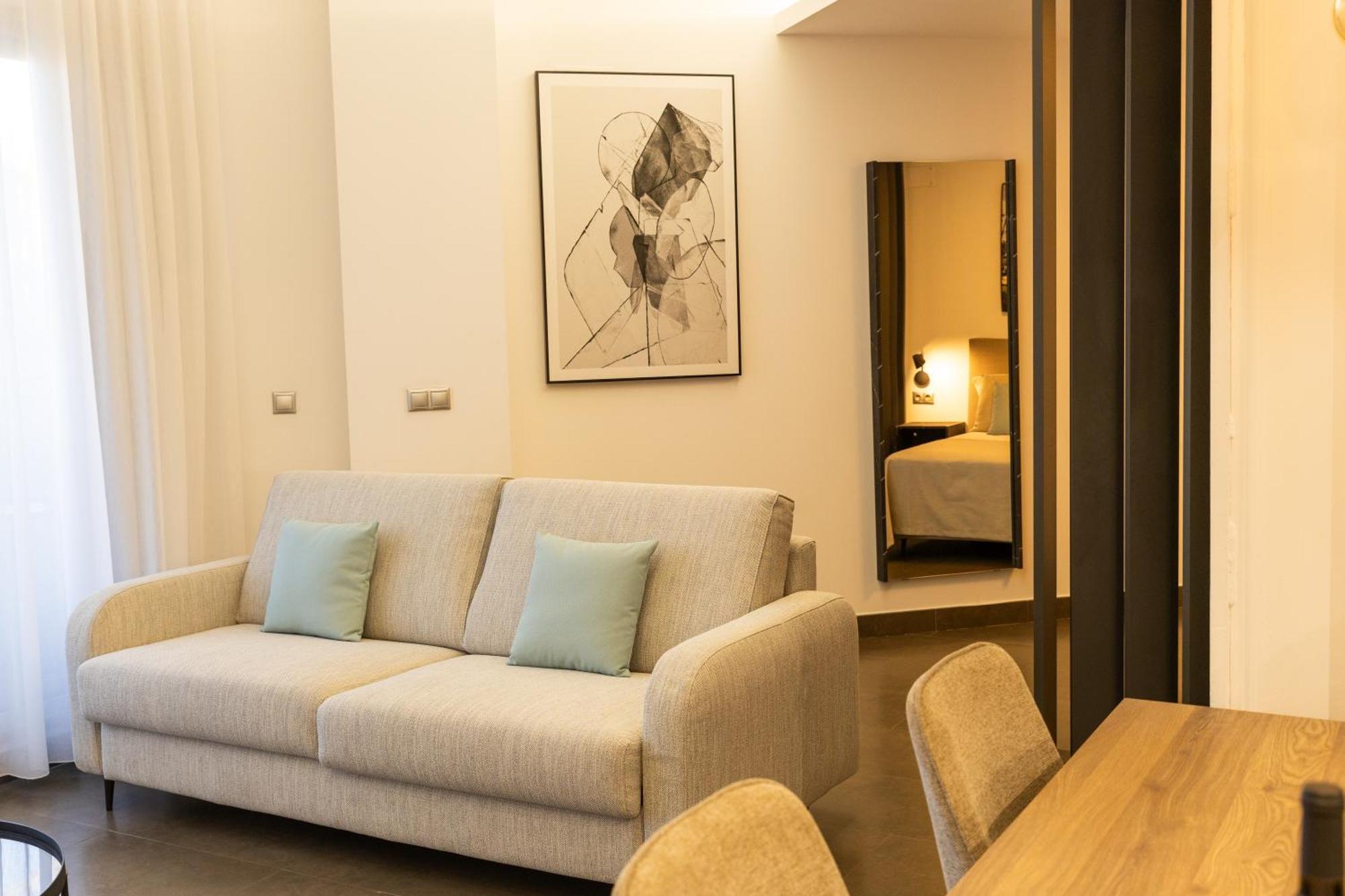 Guillman Suites Аликанте Экстерьер фото