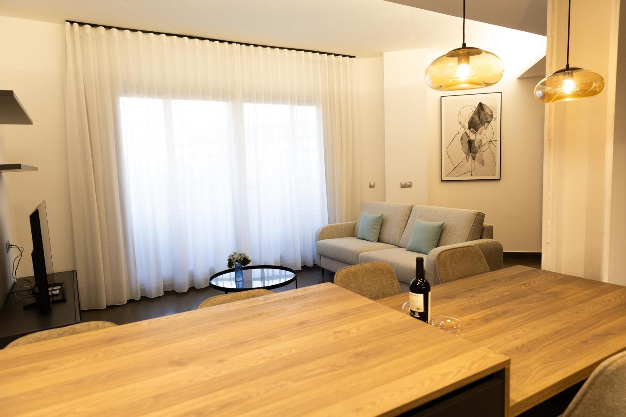 Guillman Suites Аликанте Экстерьер фото