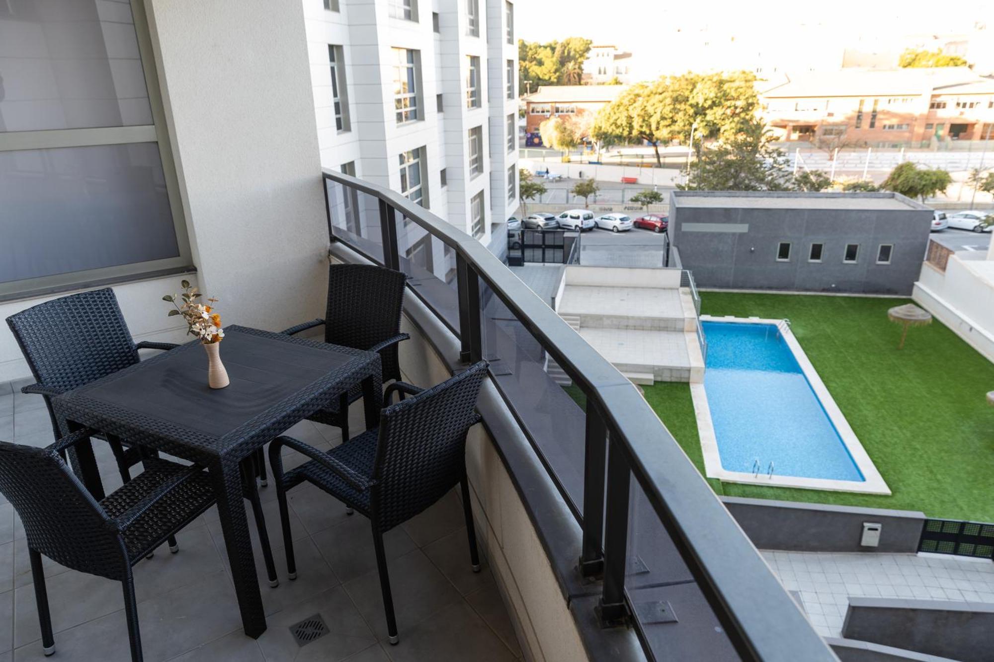 Guillman Suites Аликанте Экстерьер фото