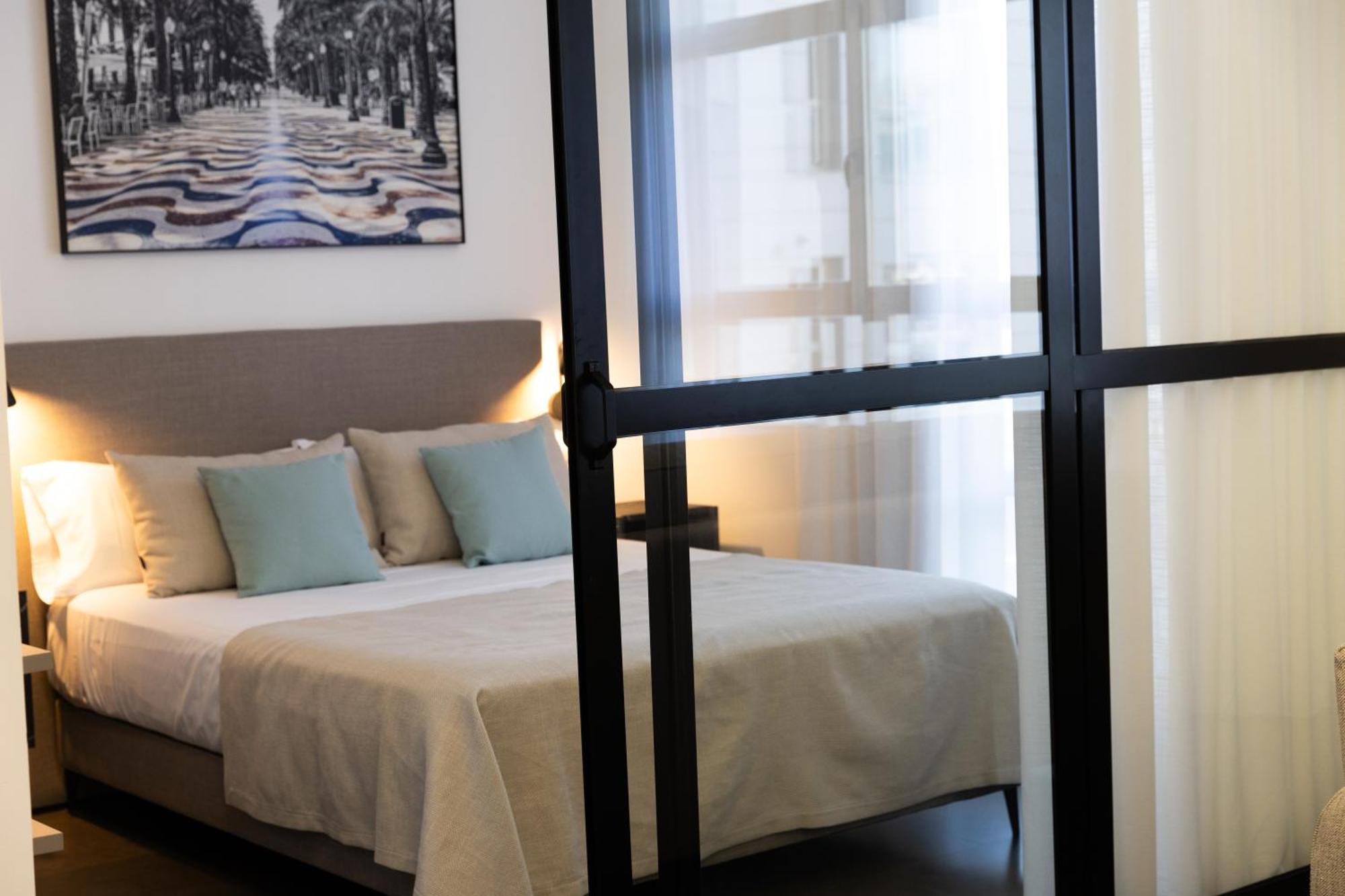 Guillman Suites Аликанте Экстерьер фото